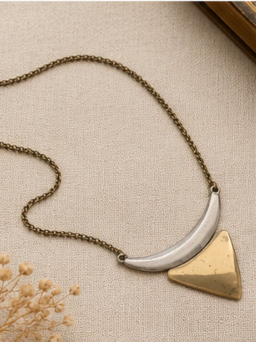 Geometric Statement Necklace